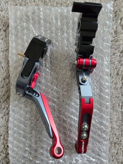 Ducati SuperSport_Clutch and Brake Levers