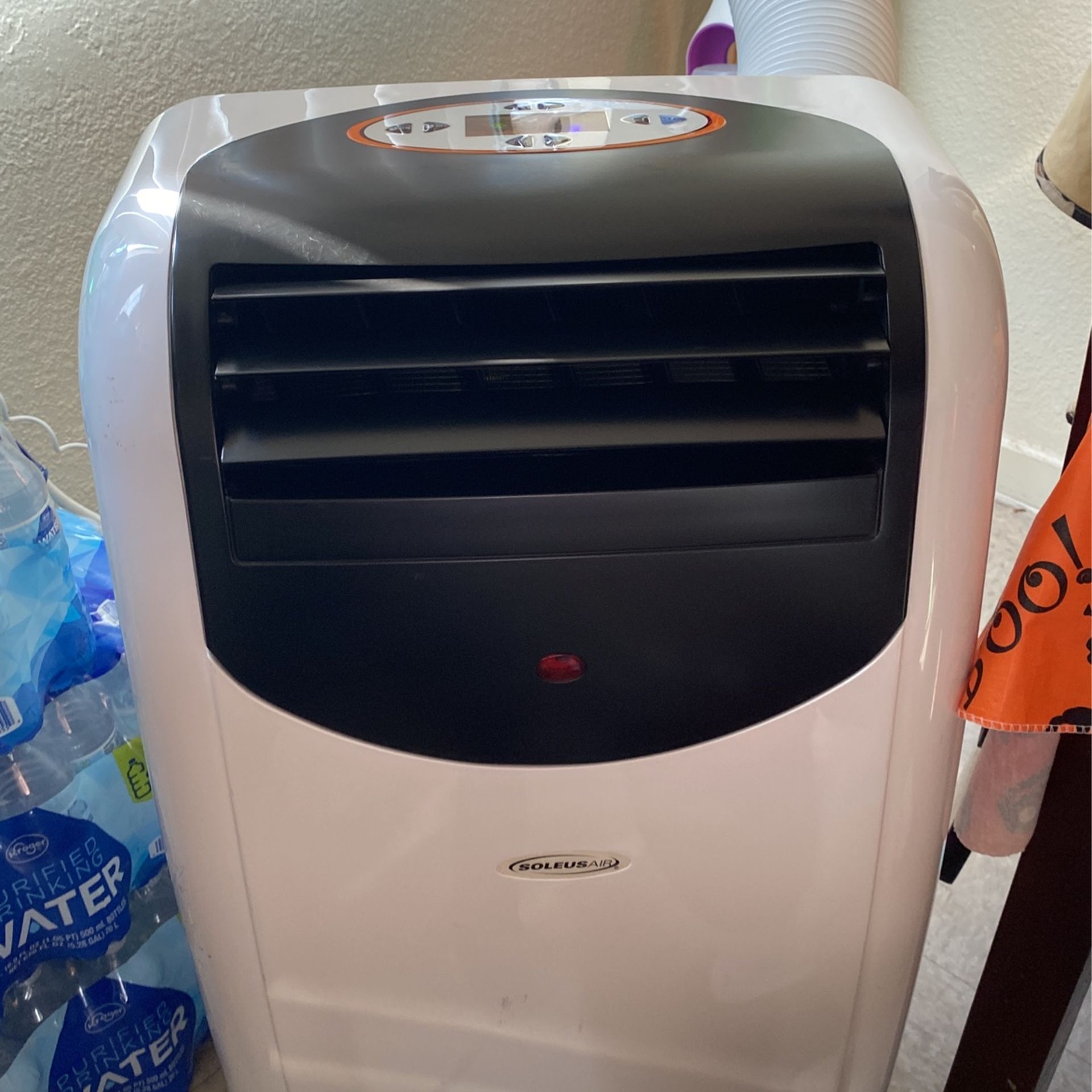 AC