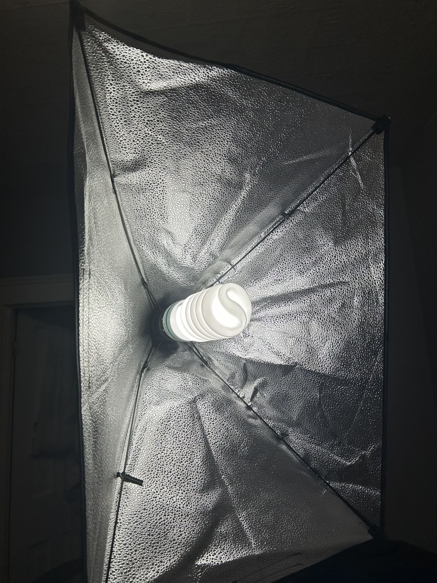 LIGHTING KIT