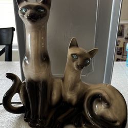 Vintage Twin Siamese Cat Porcelain Lamp by Lane & Co 
