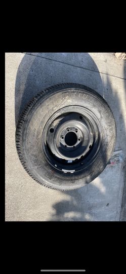 1 — 265/65r17 6x5.5 6x139.7 Stock Tacoma 4runner Tundra Yukon Tahoe Wheel Rim Bridgestone Tire 90% Treads!!!