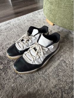 Jordan 11 Low