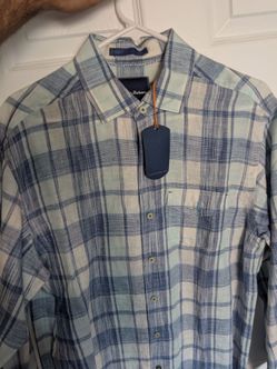 Tommy Bahama's Dress Shirt (Medium 100% Linen)