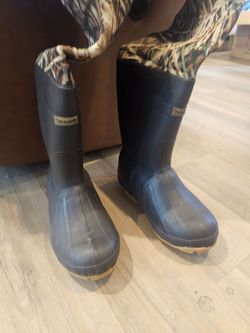 Cabela's Camo Bootfoot Hunting Waders Thinsulate Steel Shank Boots US 9