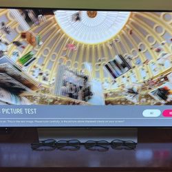 LG 55 Inch EF9500 3D OLED TV With 4 Passive Glasses - The Holy Grail Of 3D TVs. Under 10k Hours