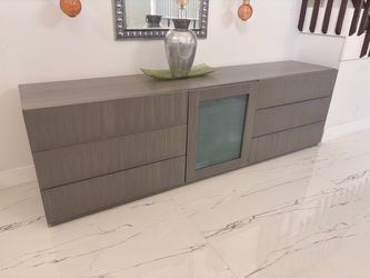Modern Gray Wood Grain Sideboard with Glass Door