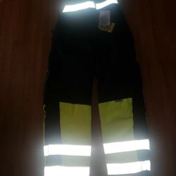 Accunomix cold Weather Safety Bid Pants Size M New