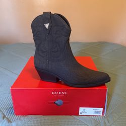 Guess Daleton Cowboys Booties Size 8 Color Black