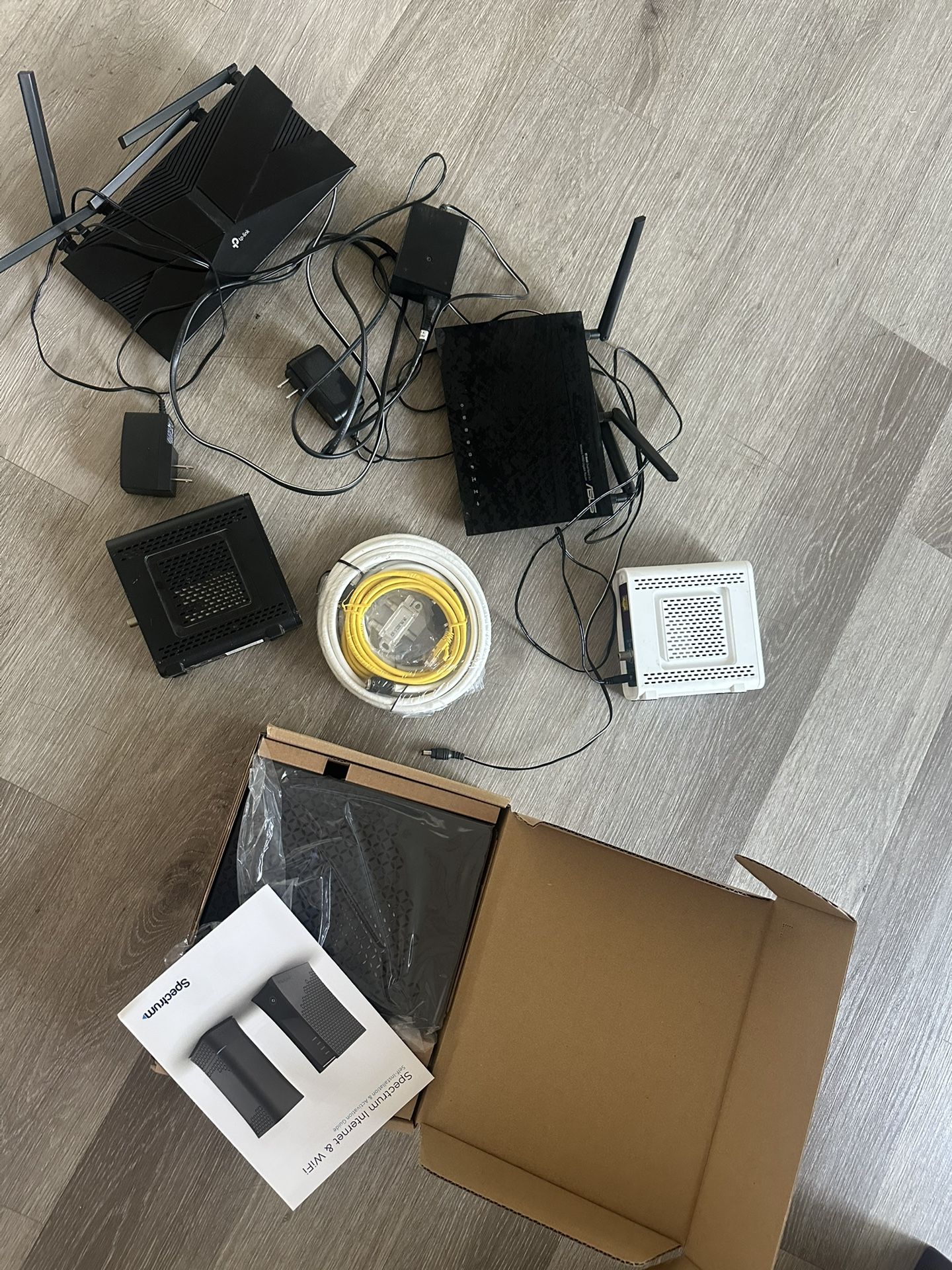 WiFi Internet Modem & Router