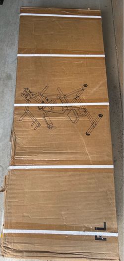 Plate-Loaded Shoulder Press & Lateral Raise Machine – New In Box