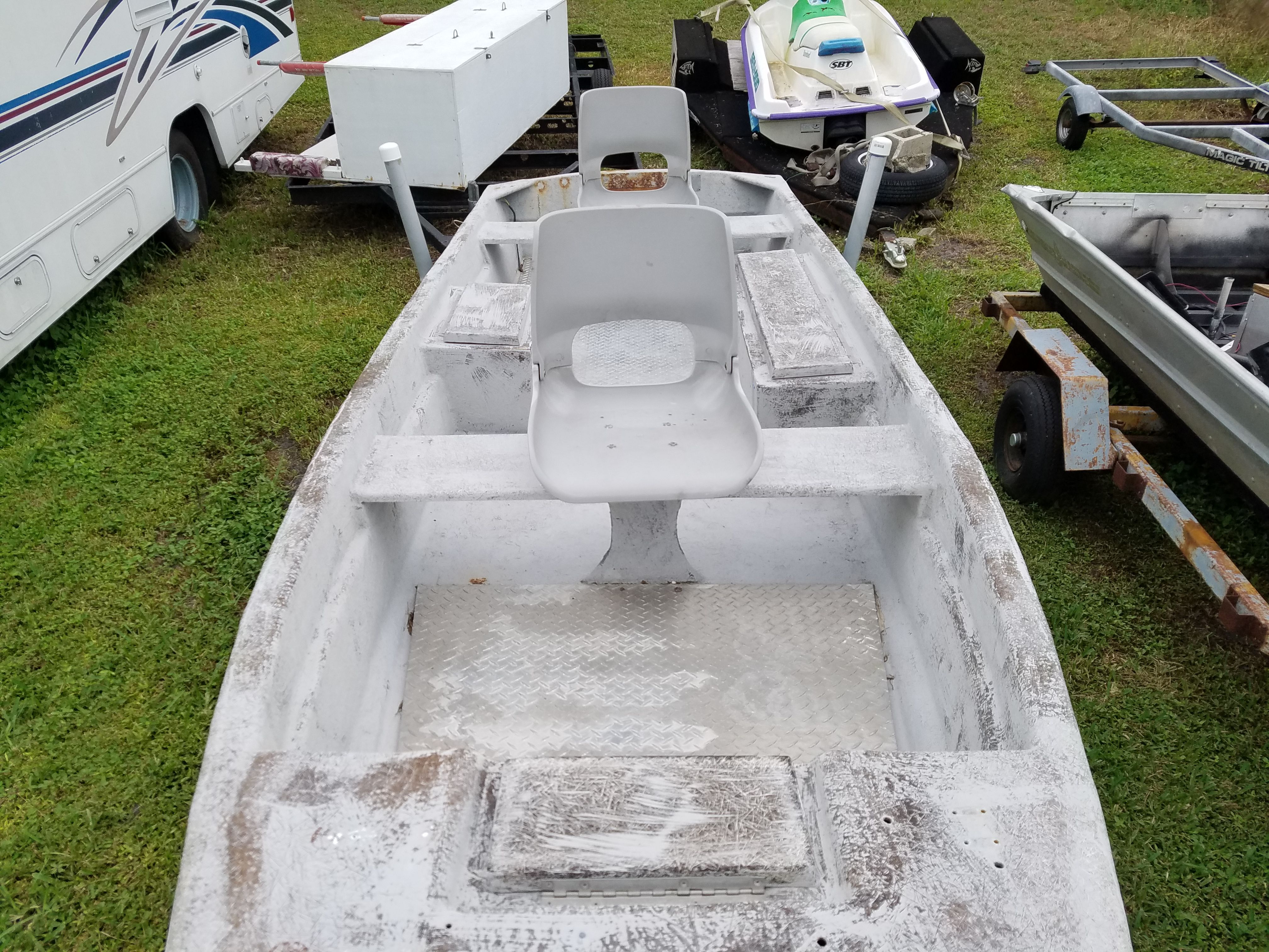 14 ft Collins Craft Fiberglass Jon / Skiff / Boat for Sale in Saint