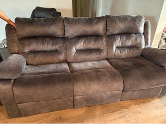 Couch set
