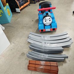 Thomas the engine train set