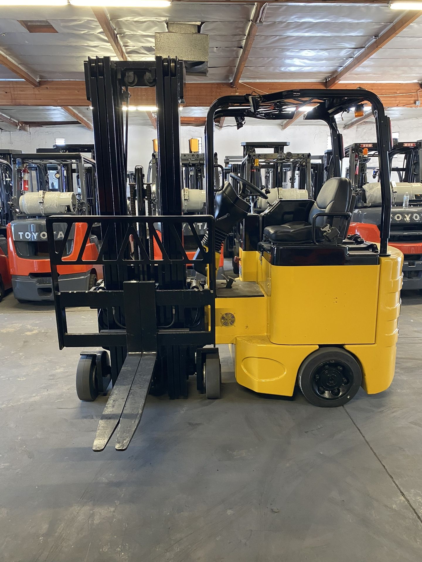 2014 Bendi Forklift 