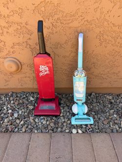 Toy vacuums