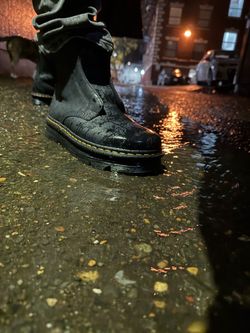 Dr martens zebzag