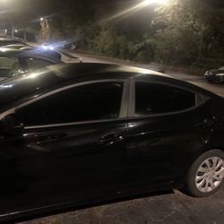 2012 Hyundai Elantra