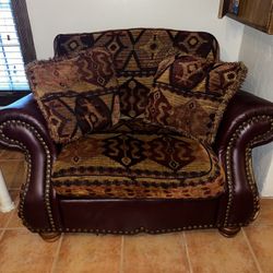 OFFERS WELCOME 4 Piece Southwest Leather Sofa, Loveseat, Seat And Ottoman With Pillows 