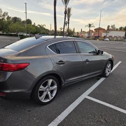2013 Acura ILX