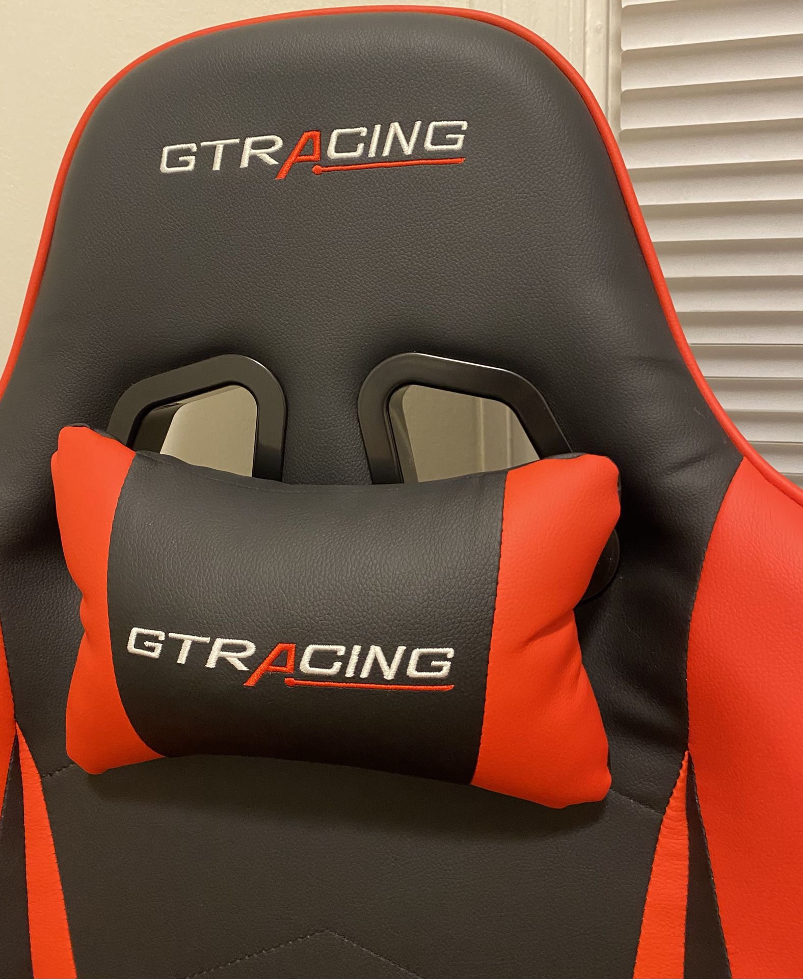 GT RACING Gaming Chair ! Never used ! 