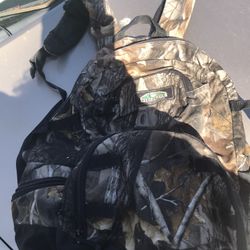 Very Nice Large Camouflage Backpack Only $15 Firm