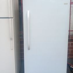 14cf Upright Deep Freezer Delivery Available 
