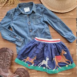 SIZE 6-7 GIRLS 2-PIECE CHAMBRAY BUTTON DOWN LONG-SLEEVE W/HORSE SKIRT