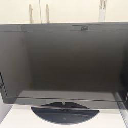 32” WESTINGHOUSE TV