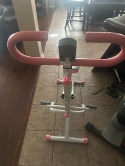Squat machine