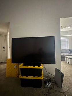 60 in Sharp Aquos Tv