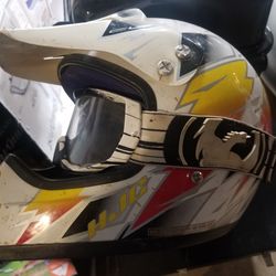 HJC Helmet / Dragon Vendetta Goggles