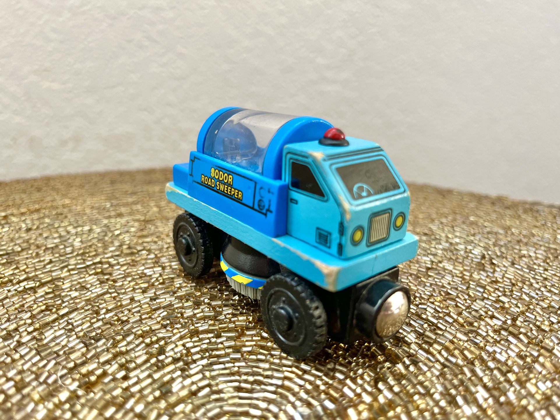 Thomas & Friends Wooden Railway Train Tank Engine Sodor Street Sweeper Road