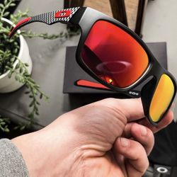 New Oakleys  Box, Pouch Cloth All Included