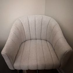 Office Chair - Bucket Seat Swivel Rolling Chair