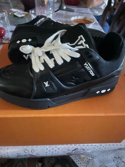 Black LV Shoes size 5 in men