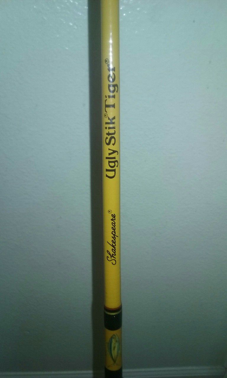 ugly stick tiger fishing rod for Sale in Long Beach, CA - OfferUp