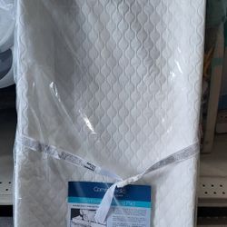 ComforPedic from Beautyrest Contoured Changing Pad