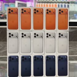 iPhone 17 Pro & iPhone 17 Pro Max ((Take It Home In Payments/ llévatelo a casa en pagos) Only $10 Down 