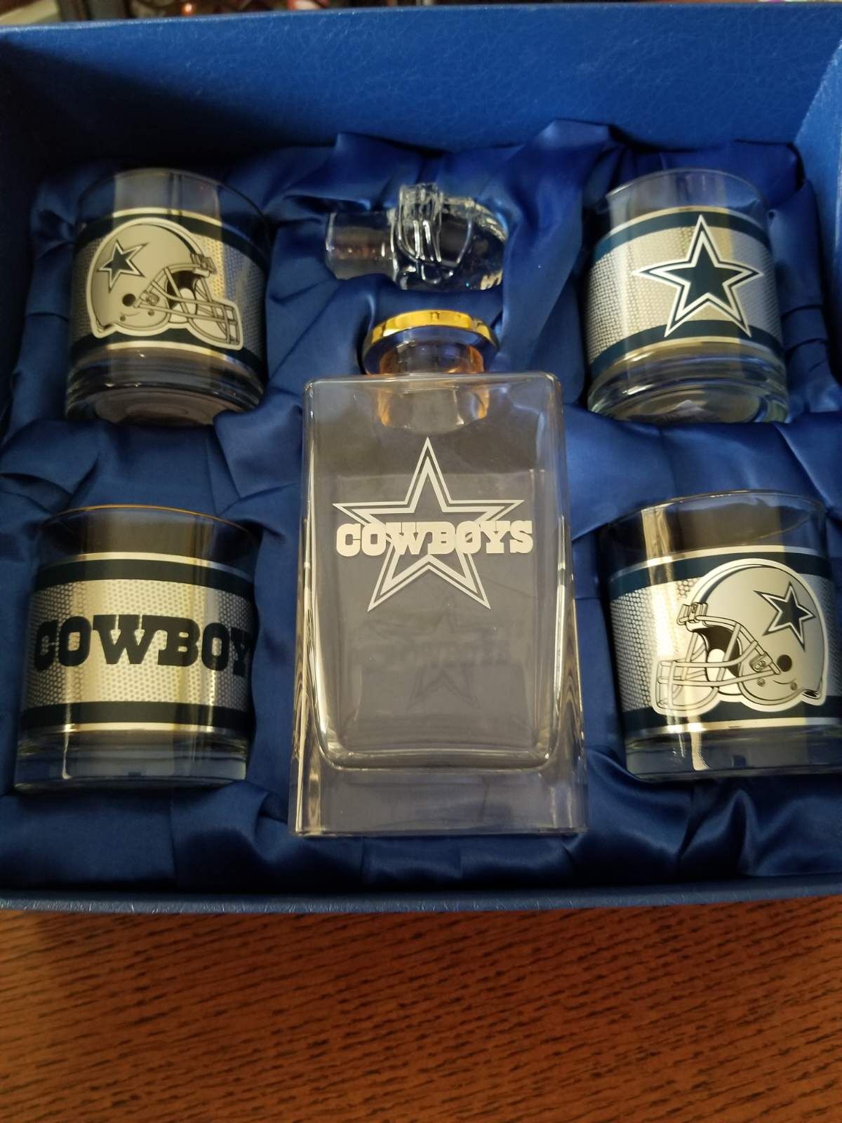 Dallas Cowboys Legacy Decanter Set