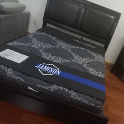 *Holiday Flash Sale!!!*---Sleek Emily Black Bed/Nightstand Or Chest Sets---From $228!!!---Limited Inventory🤠