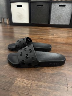 Designer High-End Luxury Pool Slides (Size 9 Men)