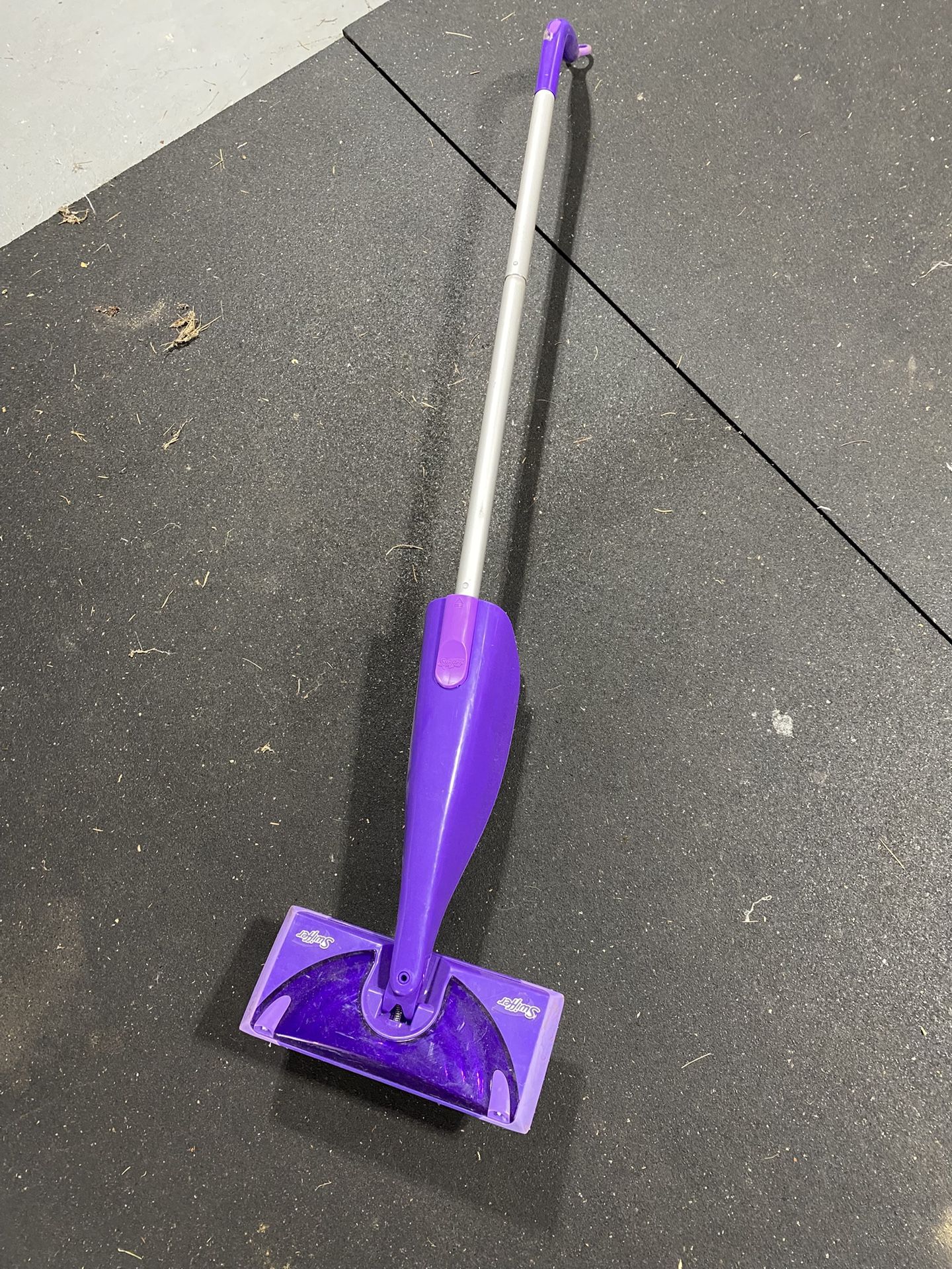 Swiffer WetJet Spray Mop with Cleaner 🧼🧽 💜 Cleans Floors Fast & Easy | Includes Cleaner Bottle!