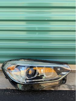 BMW X3 2018 2019 2020 2021 Right Side XENON Headlight OEM