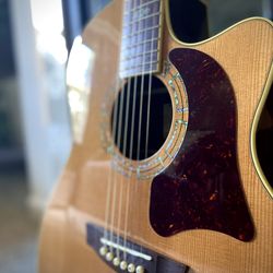 Garrison Acoustic Guitar - GC-700-CE Grand Auditorium