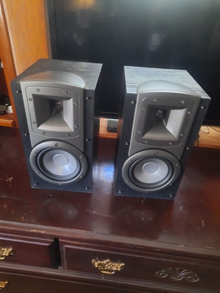 Klipsch Synergy B2 Bookshelf Speakers