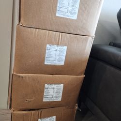 PINEAPPLE PUREE -- 220lb of Aseptic 🍍  Puree- 44LB Boxes