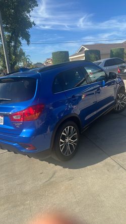 2018 Mitsubishi autlander título limpio