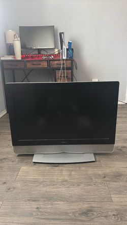 Vizio 32 inch TV
