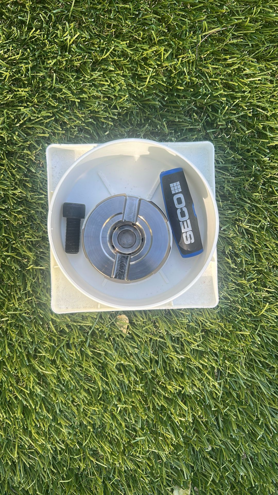 New Never Used Seco  3" Cut Diam, 1" Arbor Hole Diam, 0.295" Max Depth, Indexable Square-Shoulder Face Mill. Comes With Wrench And Arbor Bolt