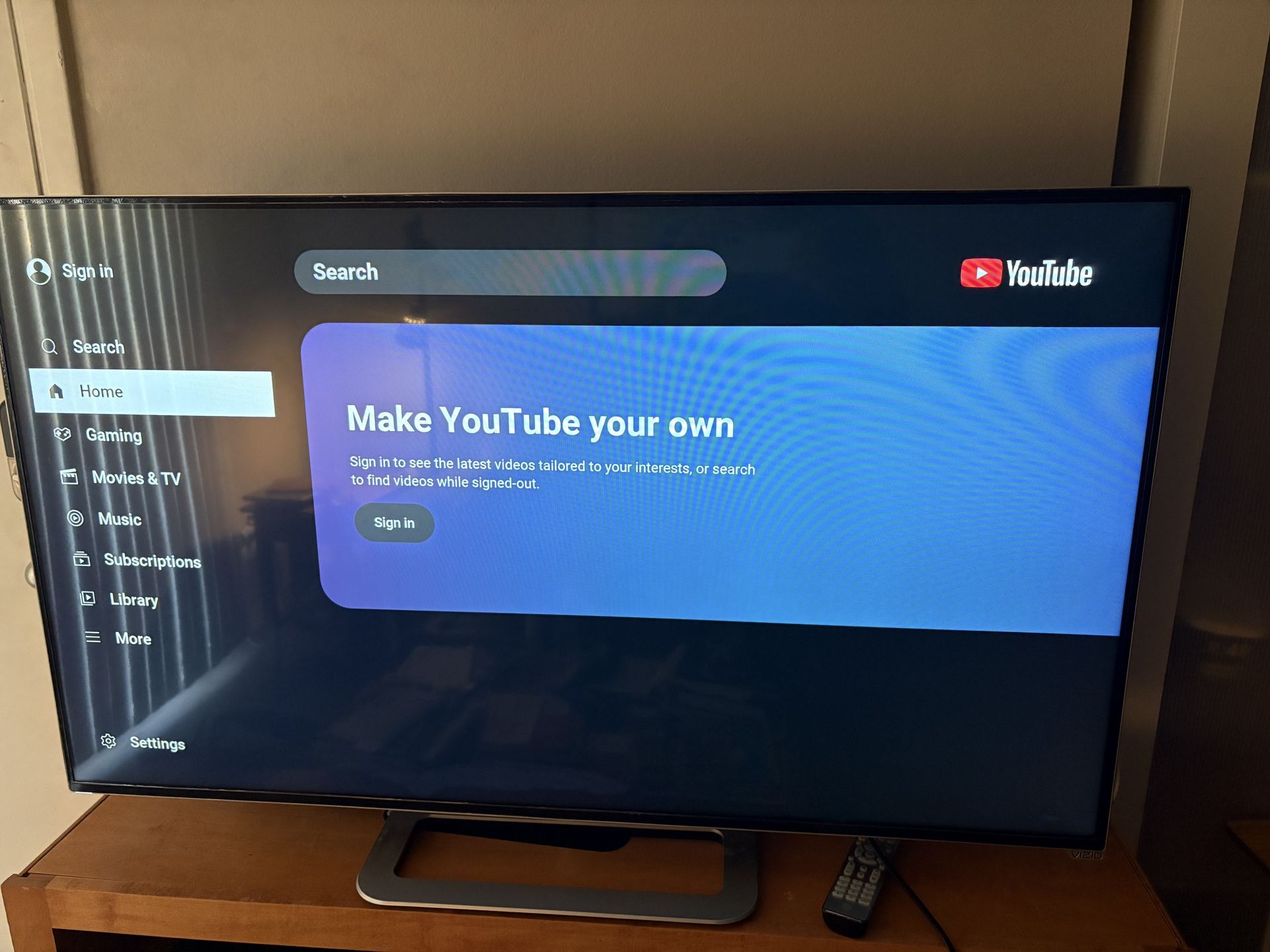Vizio 50” Smart TV - Needs work